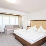 Hotel Aussicht 4*