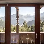 Hotel Aussicht 4*
