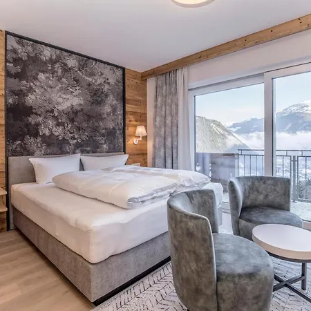 Aussicht Hotel 4*
