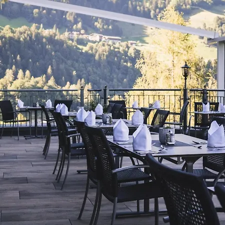 Aussicht Hotell Finkenberg