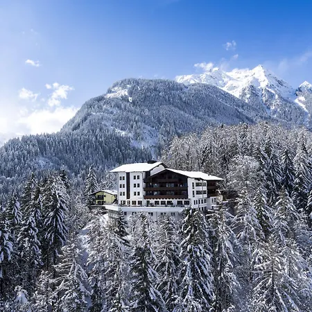 Aussicht Hotell Finkenberg