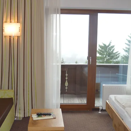 Hotell Aussicht Finkenberg
