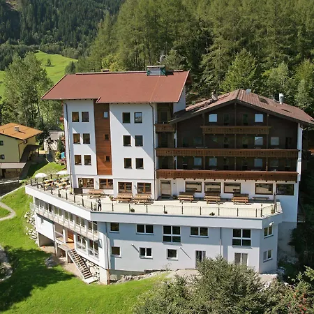 Aussicht Hotel 4*