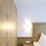 Ξενοδοχείο Aussicht 4*